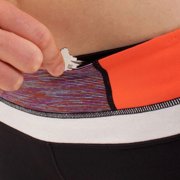 Lululemon Groove Pant (Reversible) - Picture 3 of 6